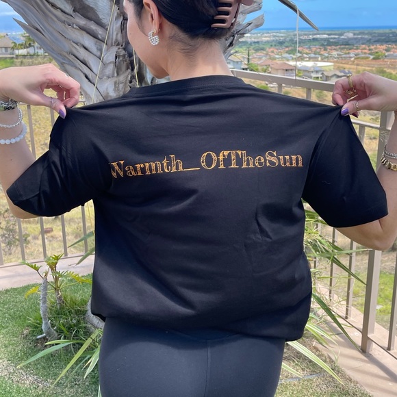 Limited edition art print on a t-shirt sexy aliens in space - Picture 3 of 9